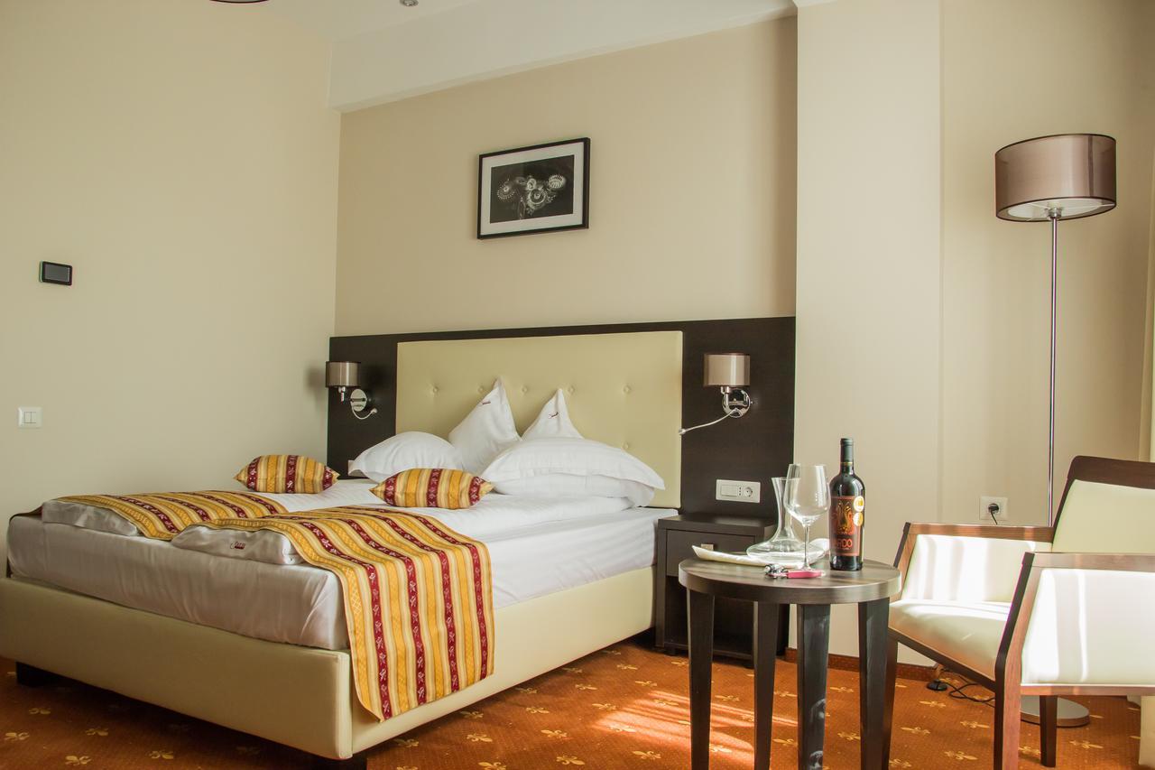Salis Hotel & Medical Spa Turda Exterior photo